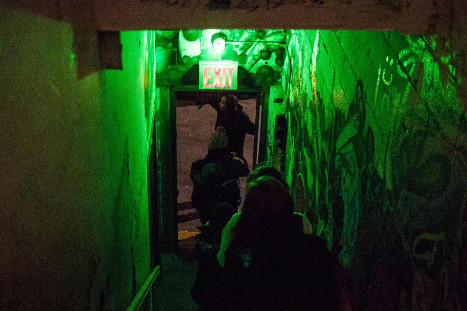 Shea Stadium closing for next two weeks, relocating shows