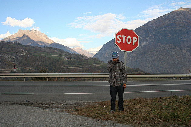 Grandaddy’s Jason Lytle preps new solo LP (listen to “Dry Gulched on Rodeo Drive”)