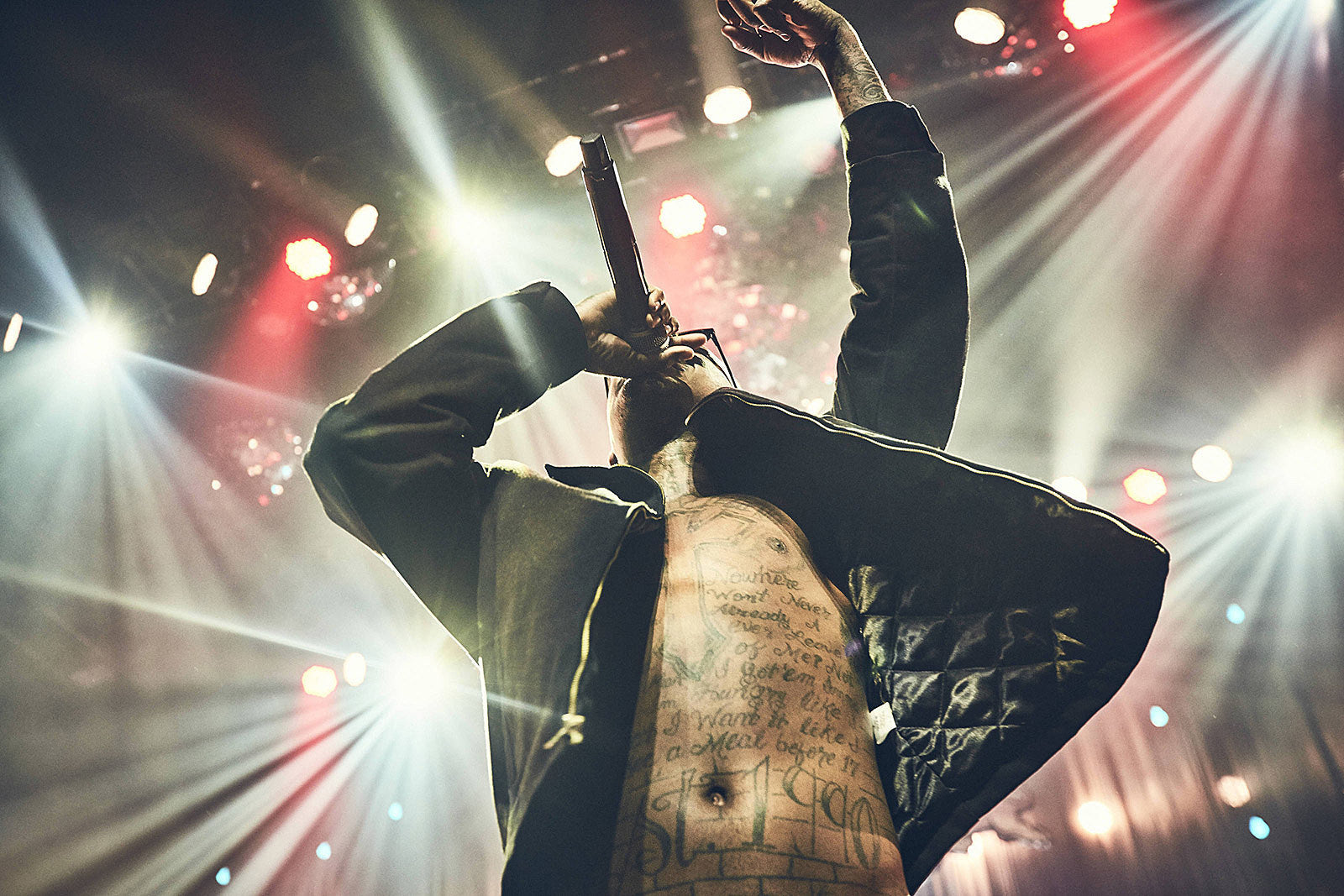 watch YG and Guns N Roses smash Donald Trump pinatas with fans