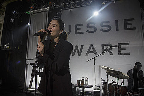 Jessie Ware & Jesse Boykins III @ the Metro (pics)