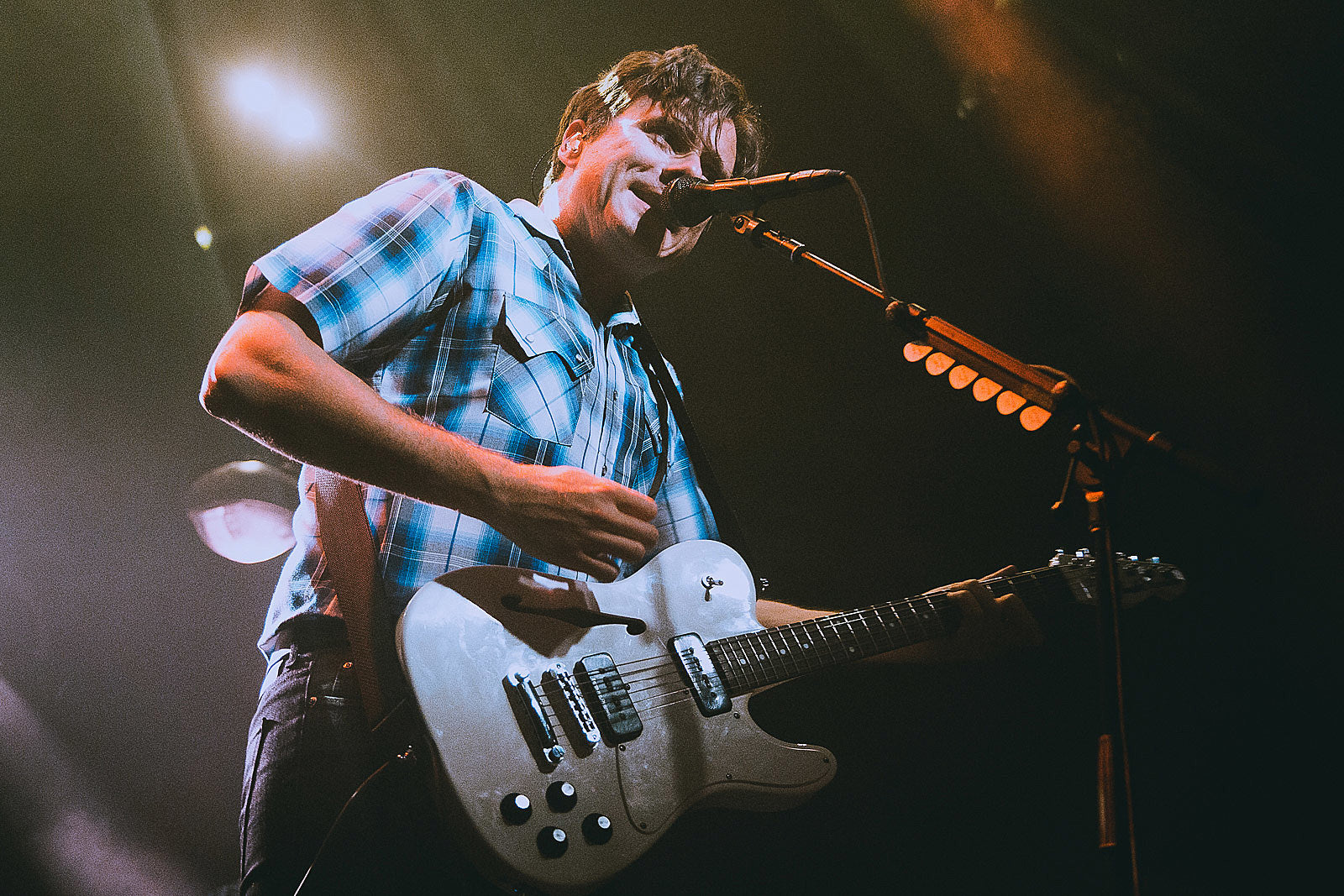 Jimmy Eat World share playlist of music they listened to on tour in the ’90s