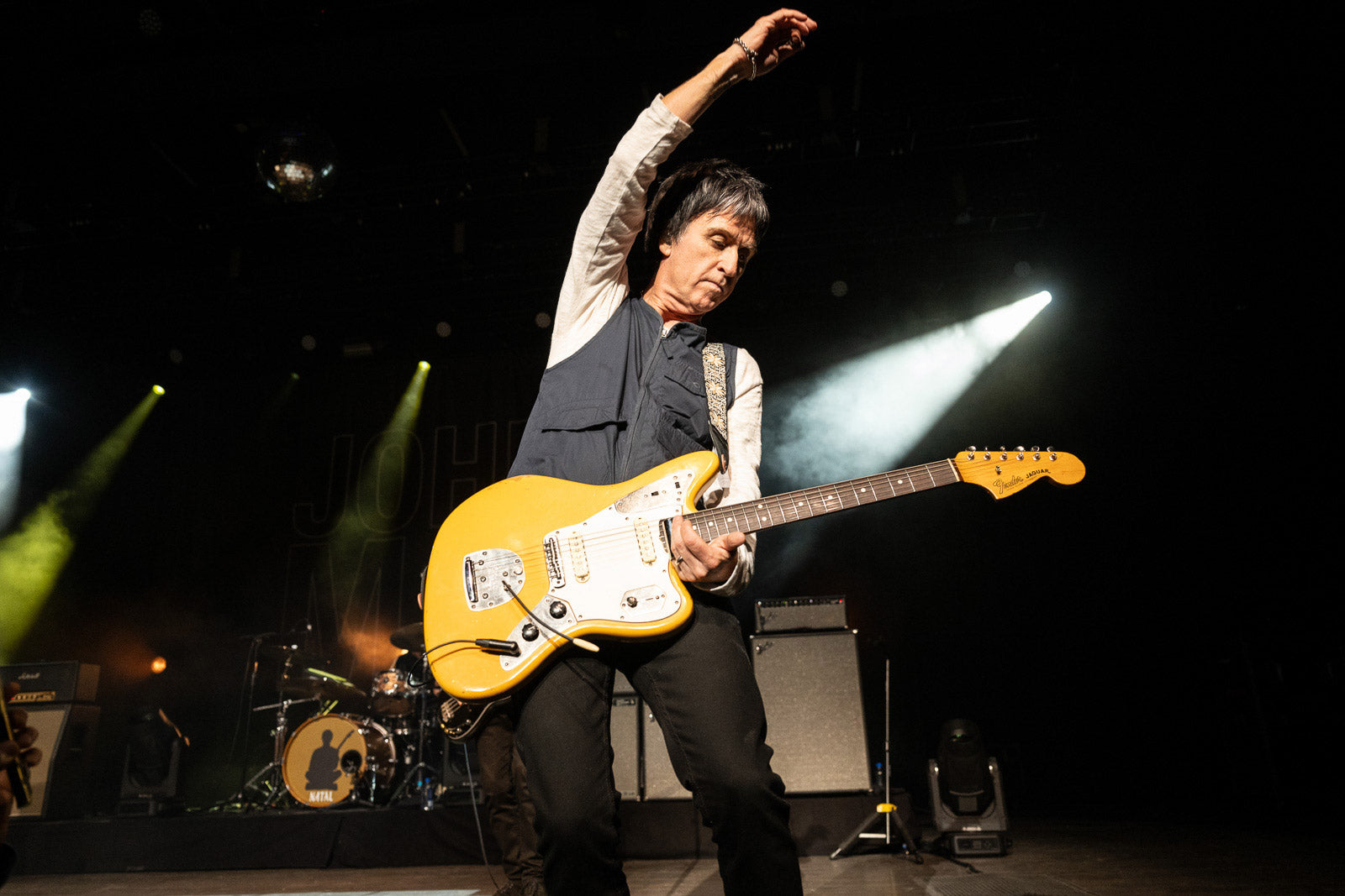 Johnny Marr defends Kneecap amid calls to censor their Glastonbury performance