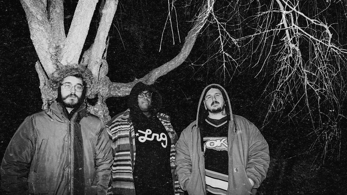 Kaonashi announce new LP ft. Anthony Green, share “When I Say”