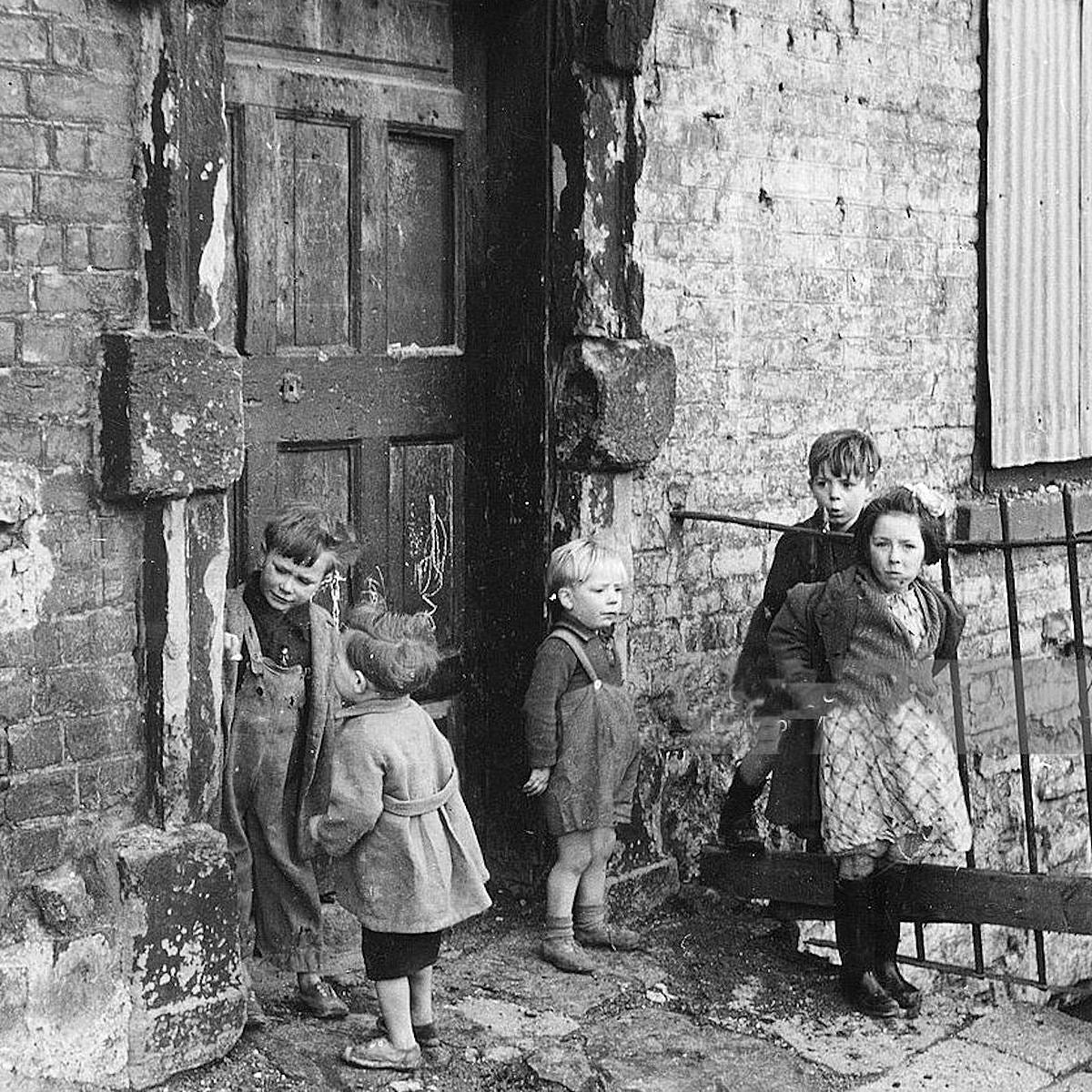 Kevin Devine shares new Celtic song ahead of St. Patrick’s Day shows