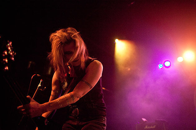 L7 announce rescheduled tour dates