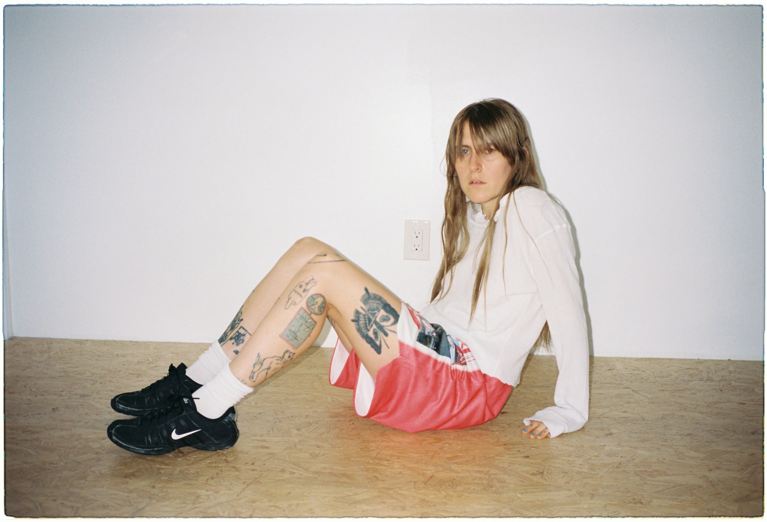 Lala Lala signs to Sub Pop, shares new song “Does This Go Faster?”