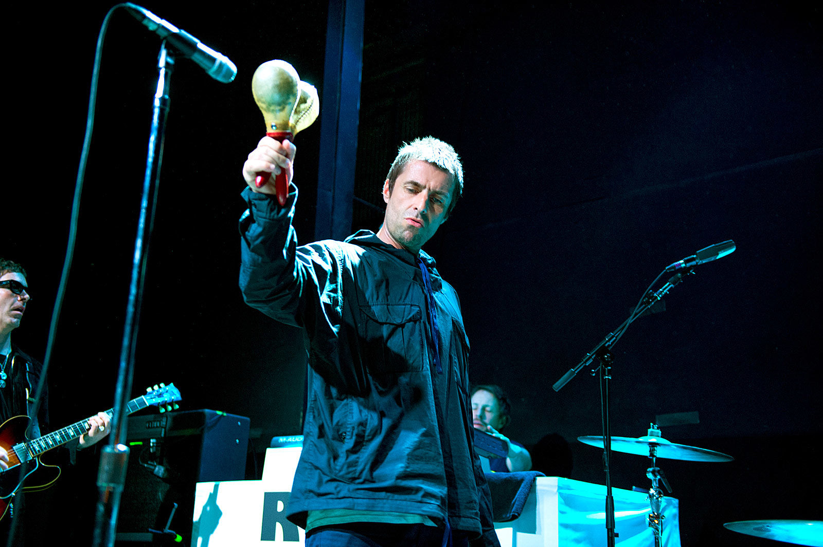 Liam Gallagher performed new single “For What It’s Worth” on ‘Colbert’ (watch)