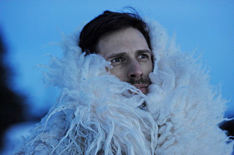 Lindstrom shares Graff remix of his new single with Grace Hall (listen), DJing NYC this month ++ other dates