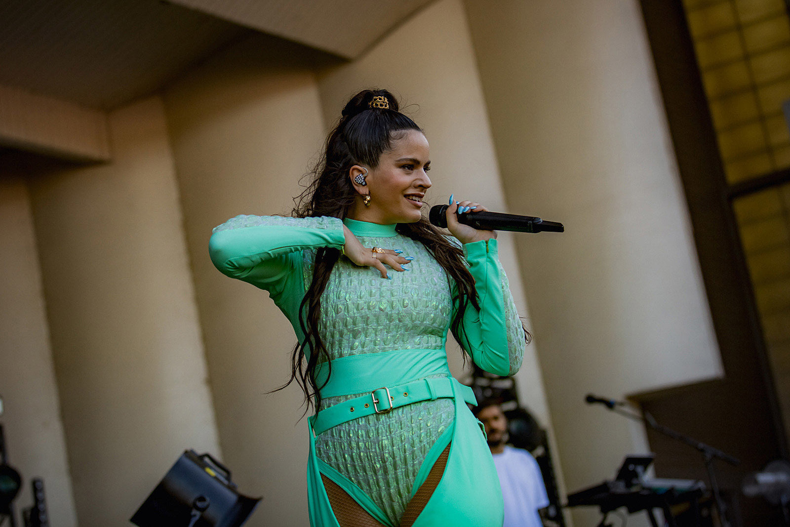 Rosalía announces 2022 world tour (2 Radio City Music Hall shows included)