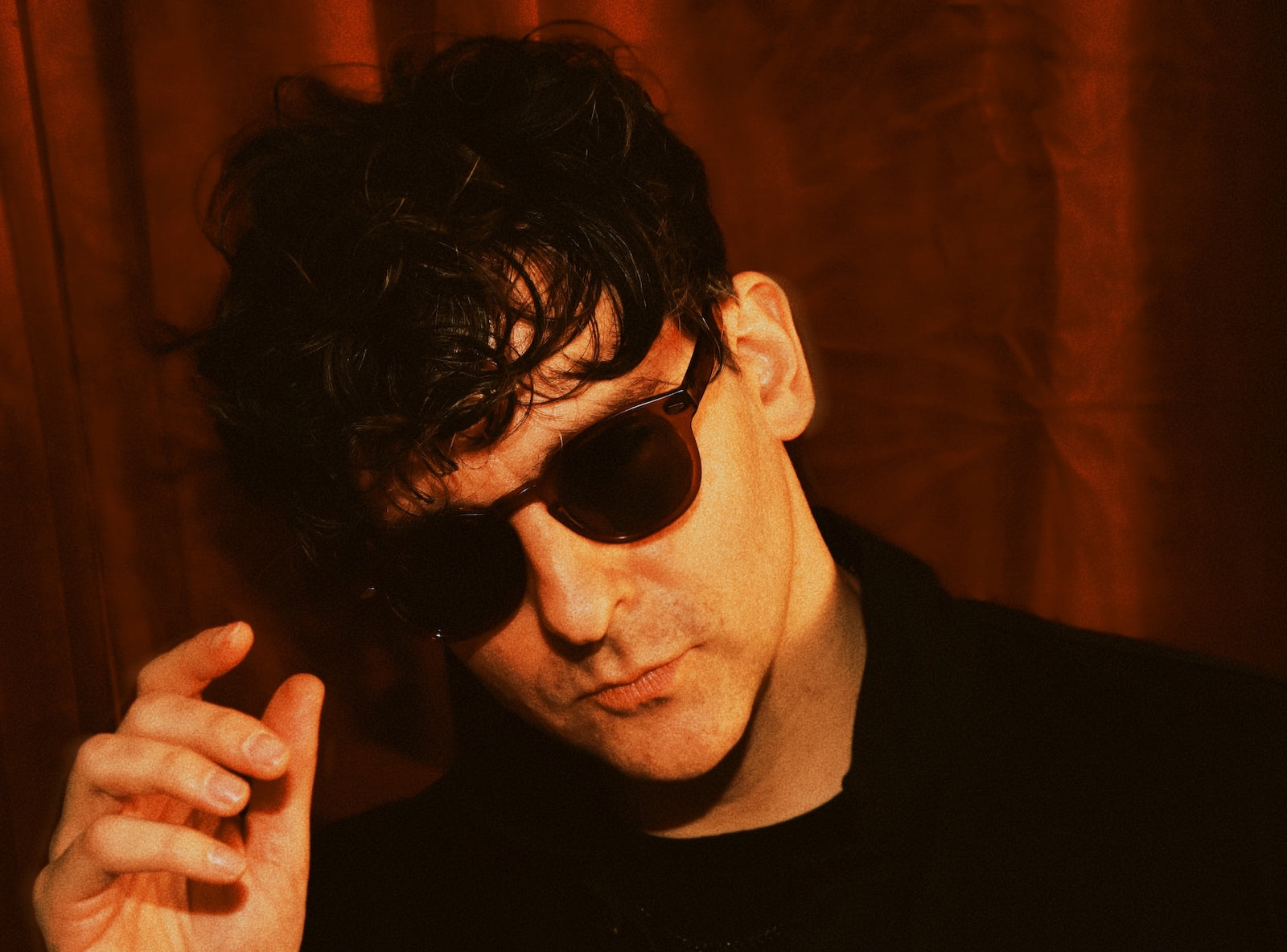 Tour news: Ride, John Moreland, Omarion, Low Cut Connie, Day in Day Out fest, more