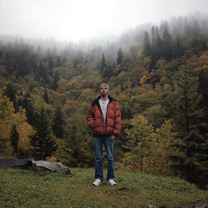Luke Roberts releasing ‘Sunlit Cross,’ shares “Silver Chain” ft. Kurt Vile