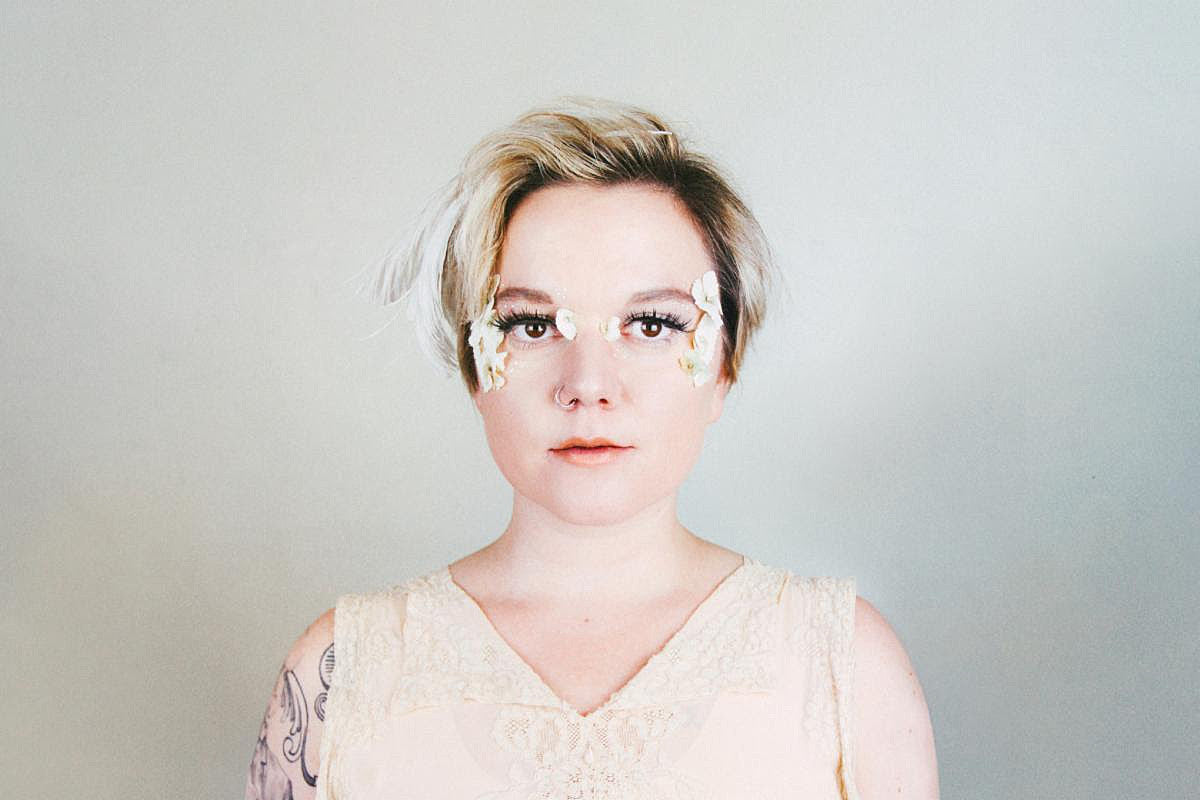Lydia Loveless announces new LP ‘Daughter’ & shares “Love is Not Enough”