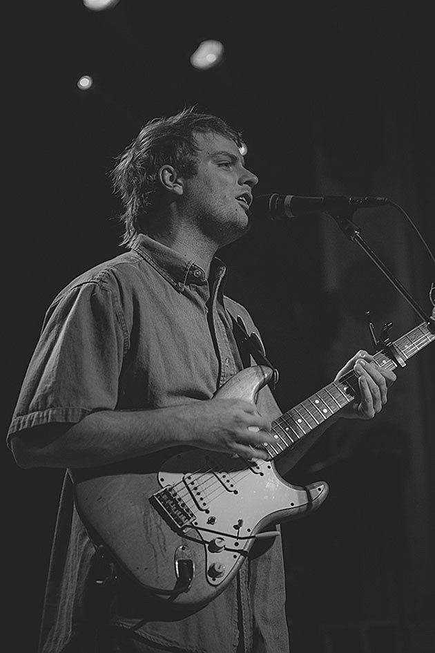 Mac DeMarco played Chicago with Alex Calder and The Courtneys (pics), touring South America, Australia & NZ soon