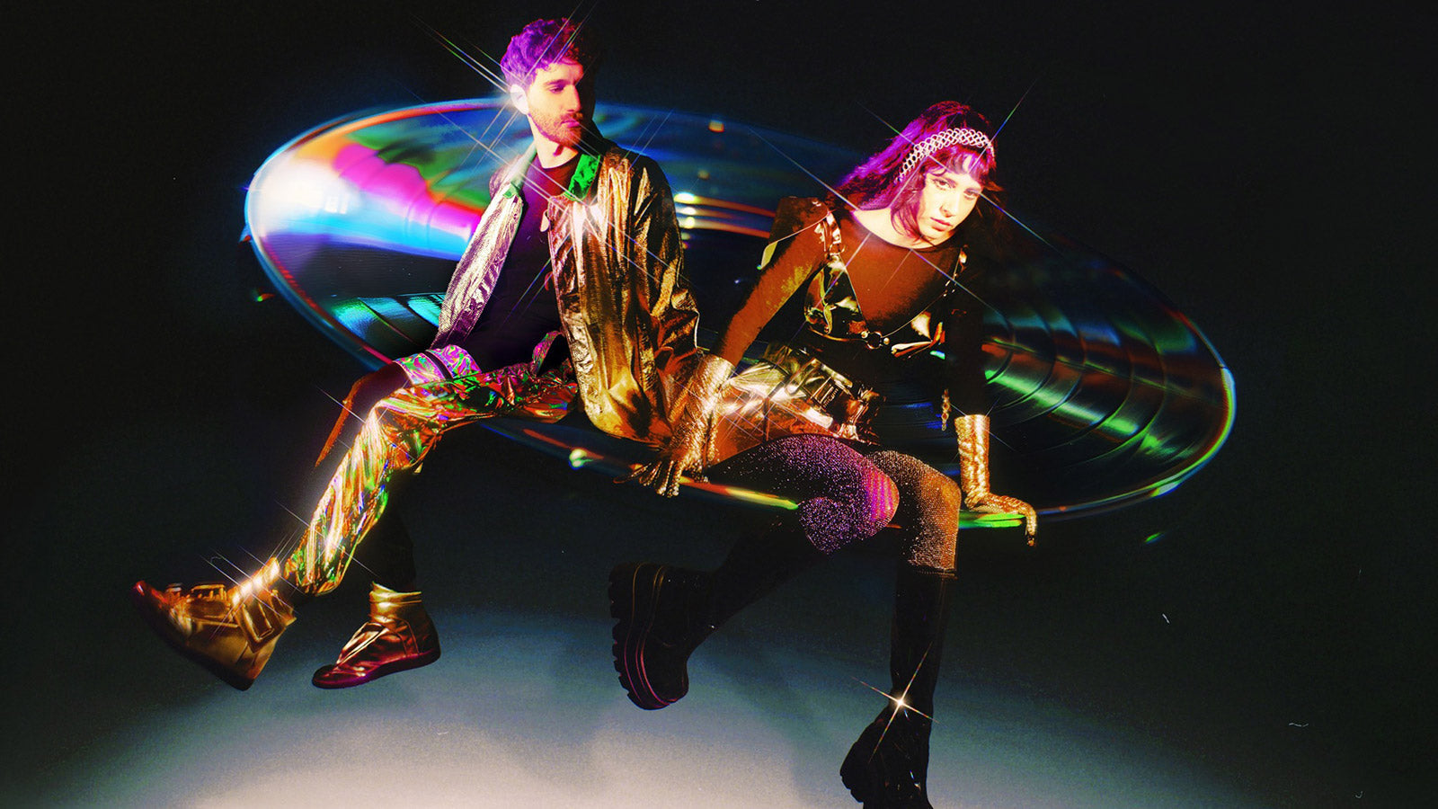 Magdalena Bay announce 2025 tour with Sam Austins