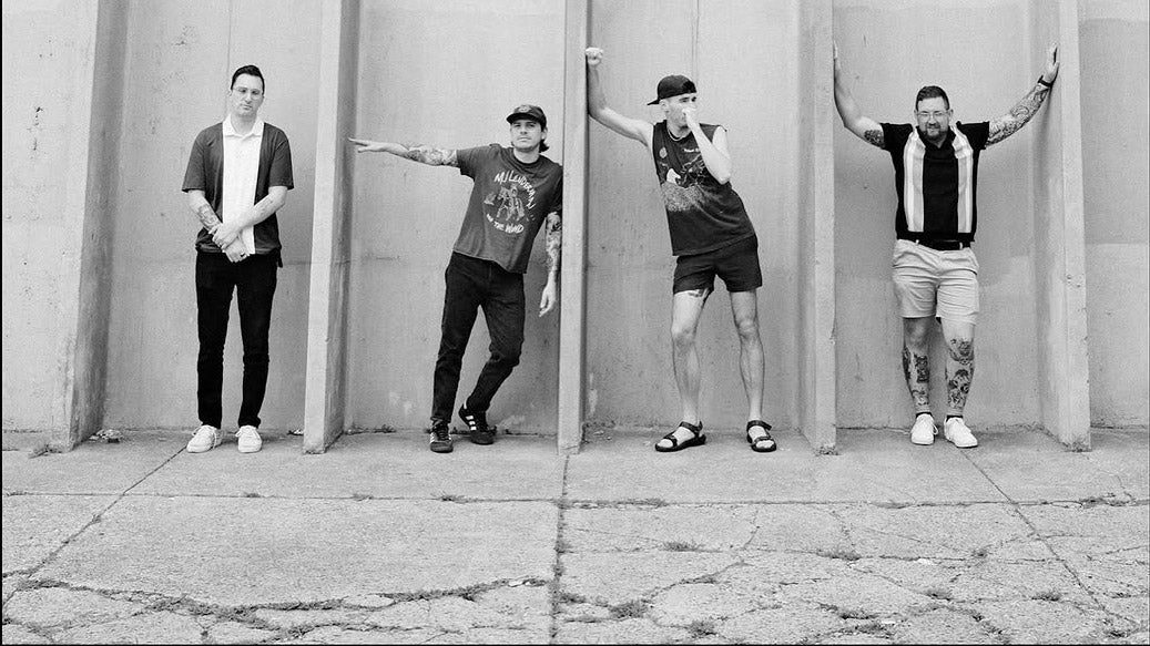 Marietta postpone reunion tour dates