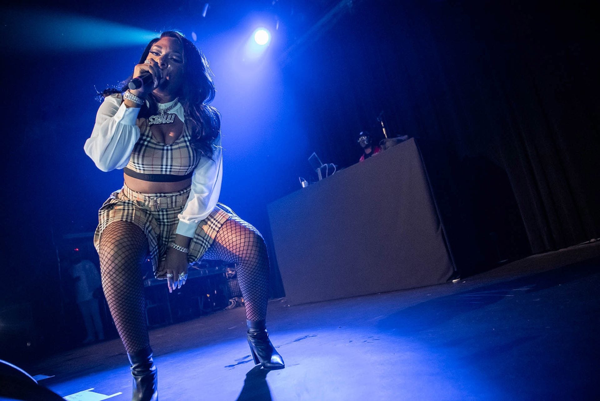 Megan Thee Stallion packed MHOW after Rolling Loud (pics, videos)
