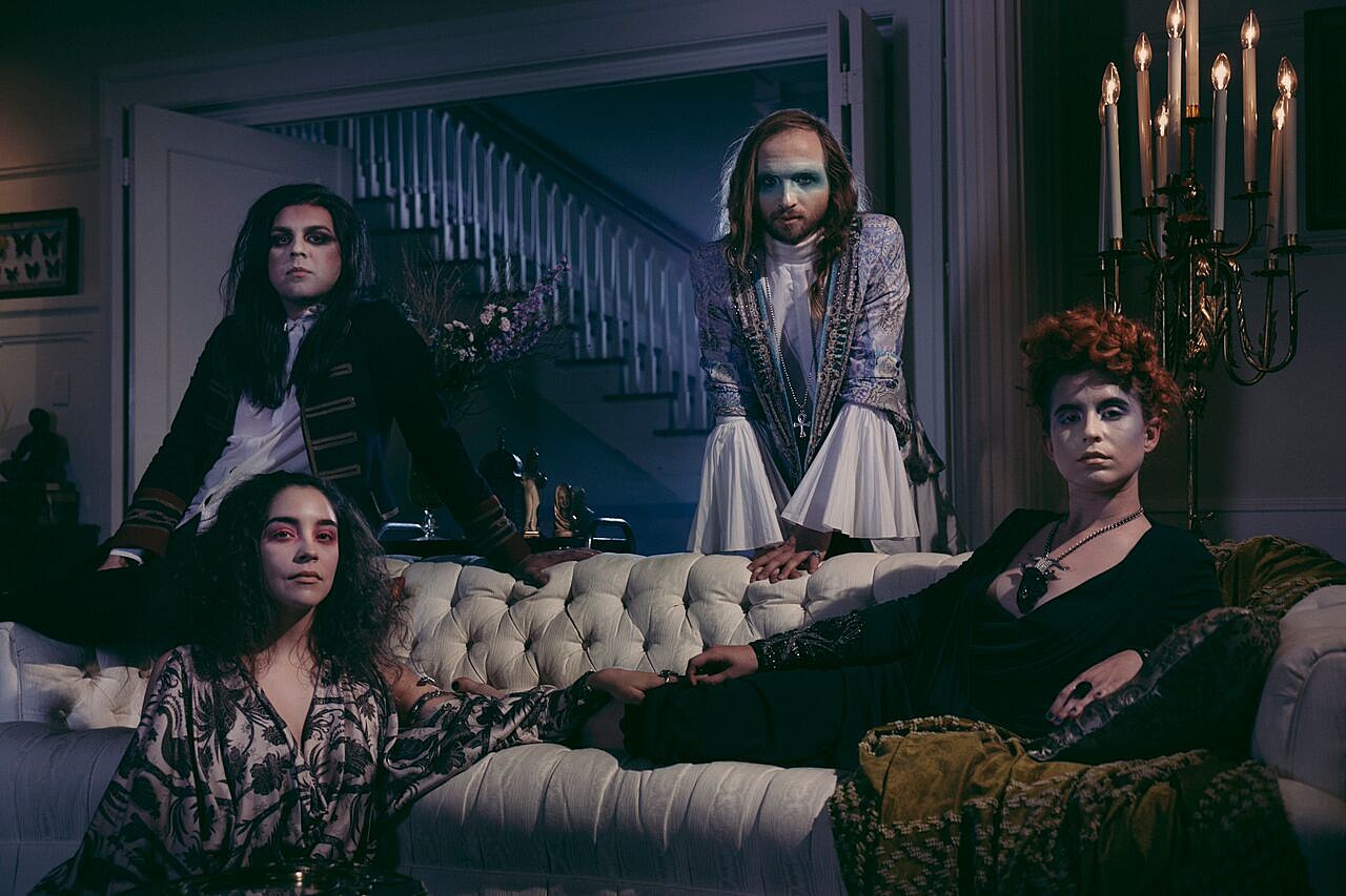 Dallas band Siamese releasing prep debut EP (listen to 2 songs), touring after SXSW