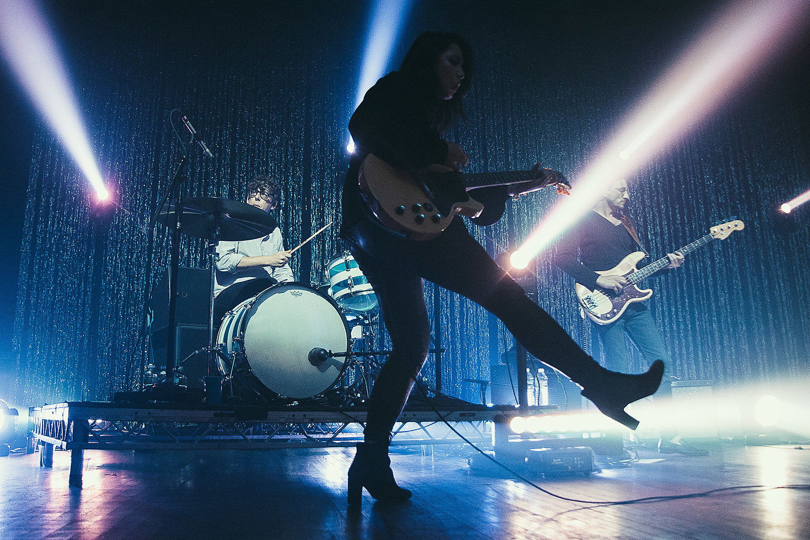 pics: Michelle Branch @ Webster w/ Black Keys & Band of Horses members & more