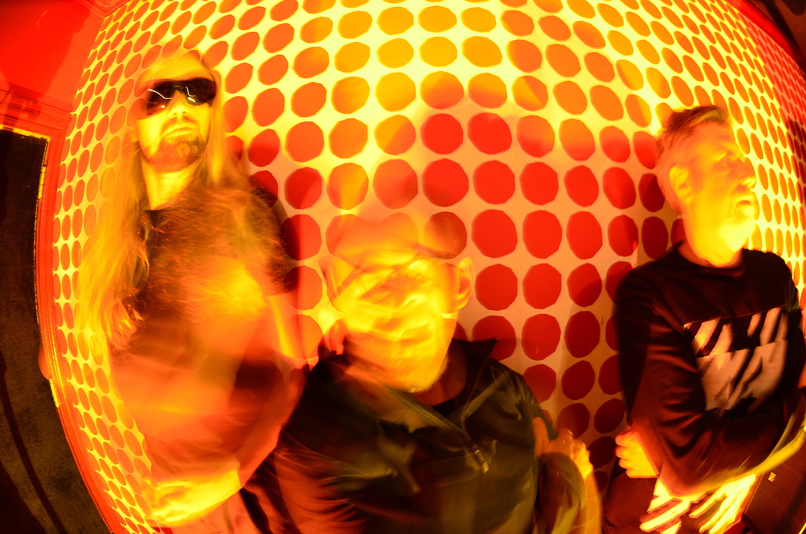 watch Microwaves’ new video for “Ex Moonwalker”; tour starts soon