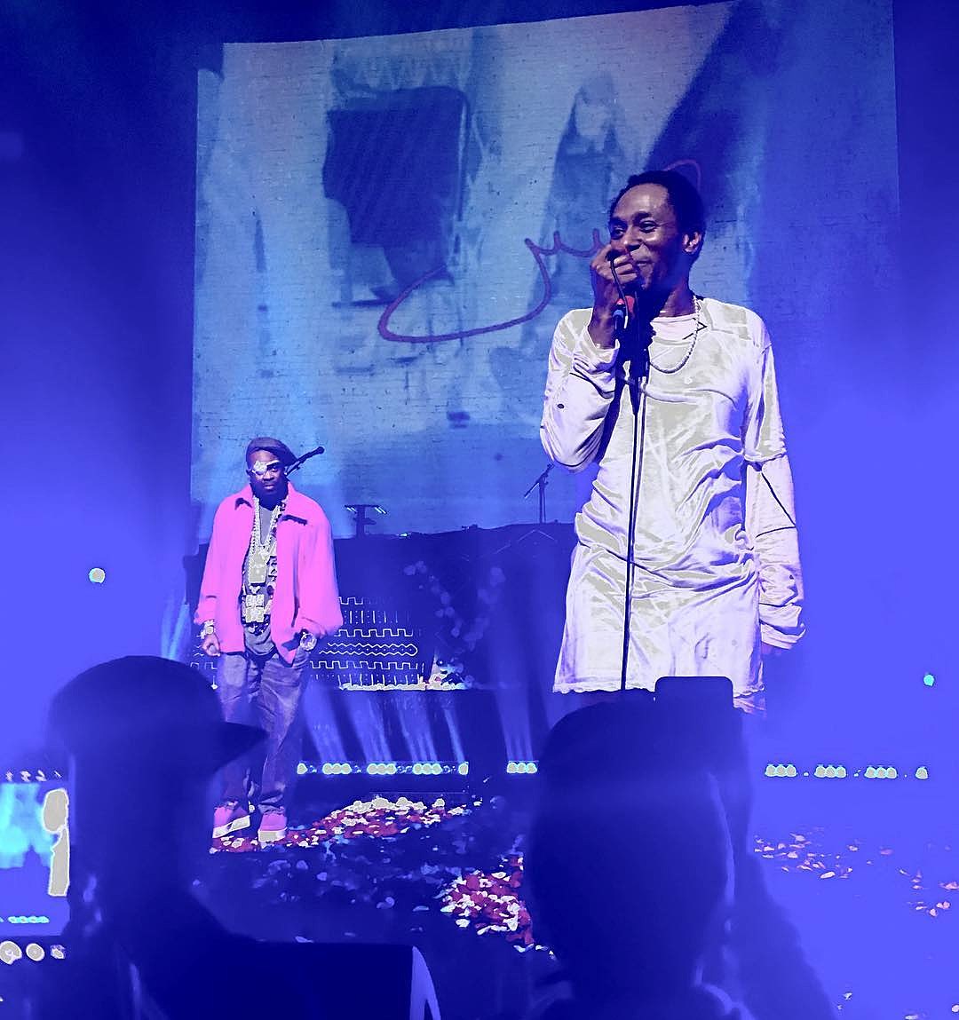 watch Yasiin Bey (Mos Def) bring out Slick Rick & Pharoahe Monch at The Apollo