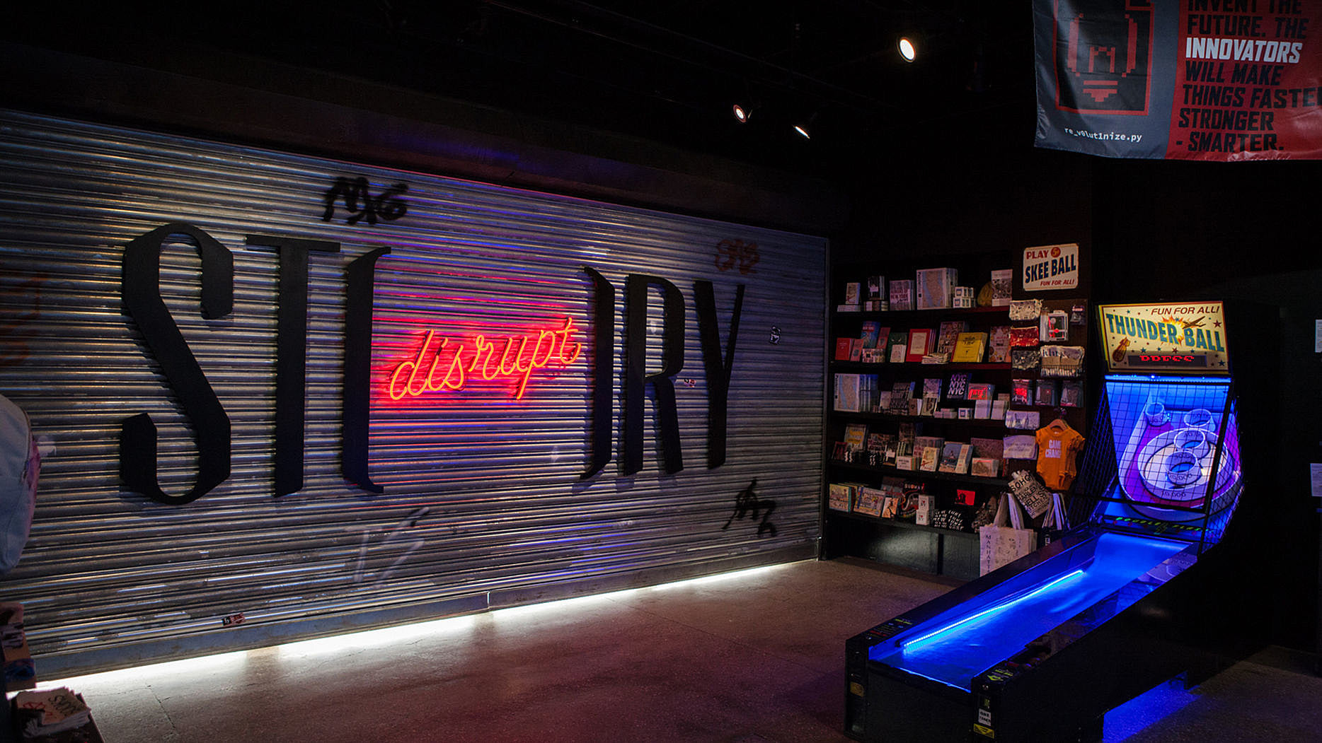 ‘Mr Robot’ has a pop-up installation in NYC; Season 1 now on Amazon Prime