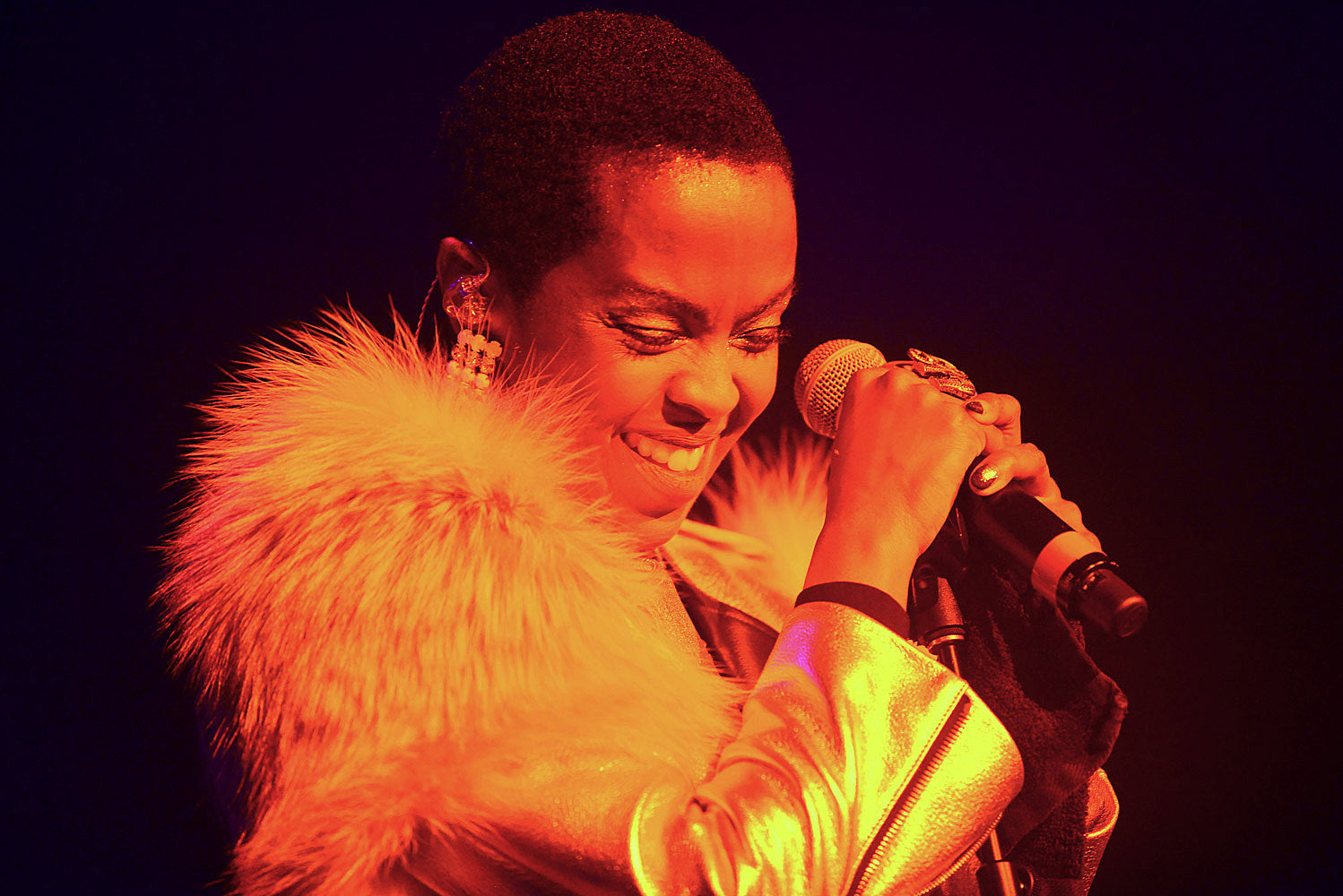 Ms Lauryn Hill played Radio City Music Hall with Common (pics)