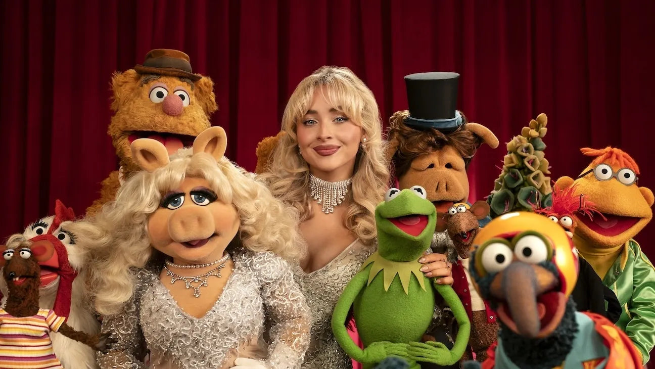 The Muppet Show is back and Sabrina Carpenter is the guest star