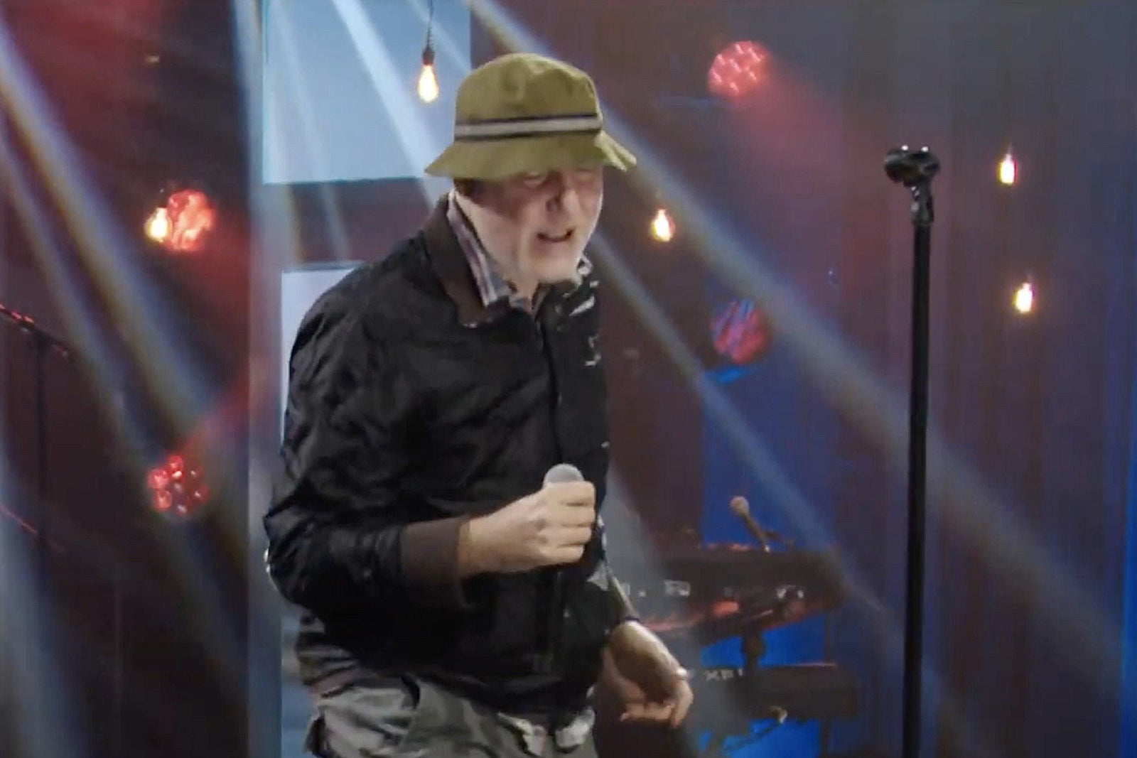 Watch New Radicals play “You Get What You Give” for Inauguration Parade