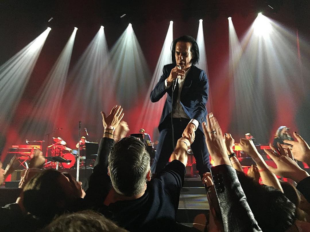 Nick Cave & The Bad Seeds played Kings Theatre (night 1 pics, video, setlist)