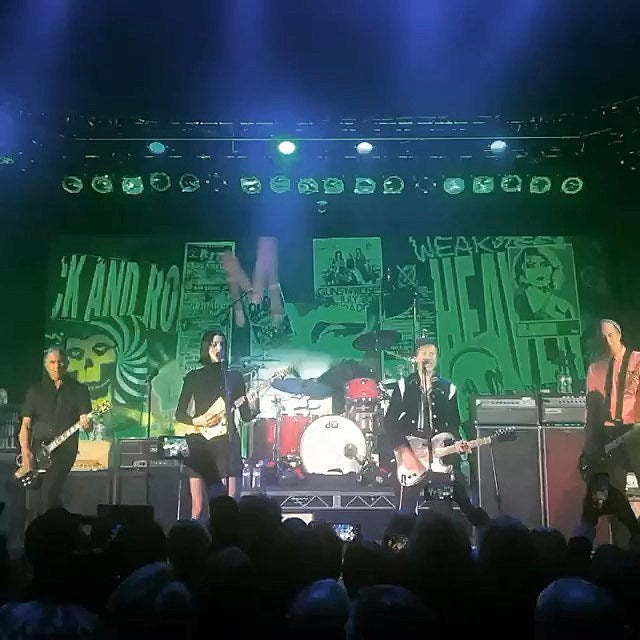 watch Nirvana members reunite with St. Vincent & Beck in LA