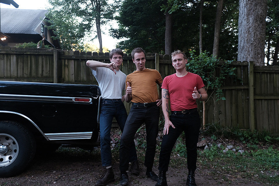 Omni announce Sub Pop debut and fall tour dates (listen to “Sincerely Yours”)