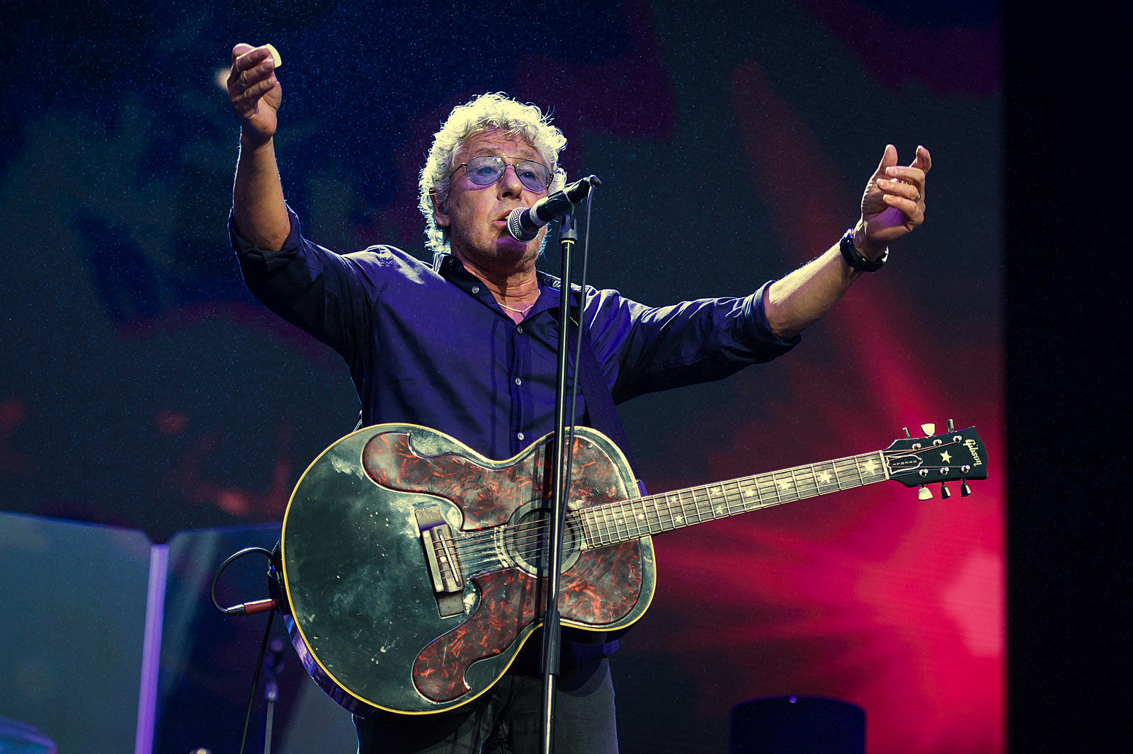 Roger Daltrey, Dave Davies, Buddy Guy & more sailing the Rock Legends Cruise 2019