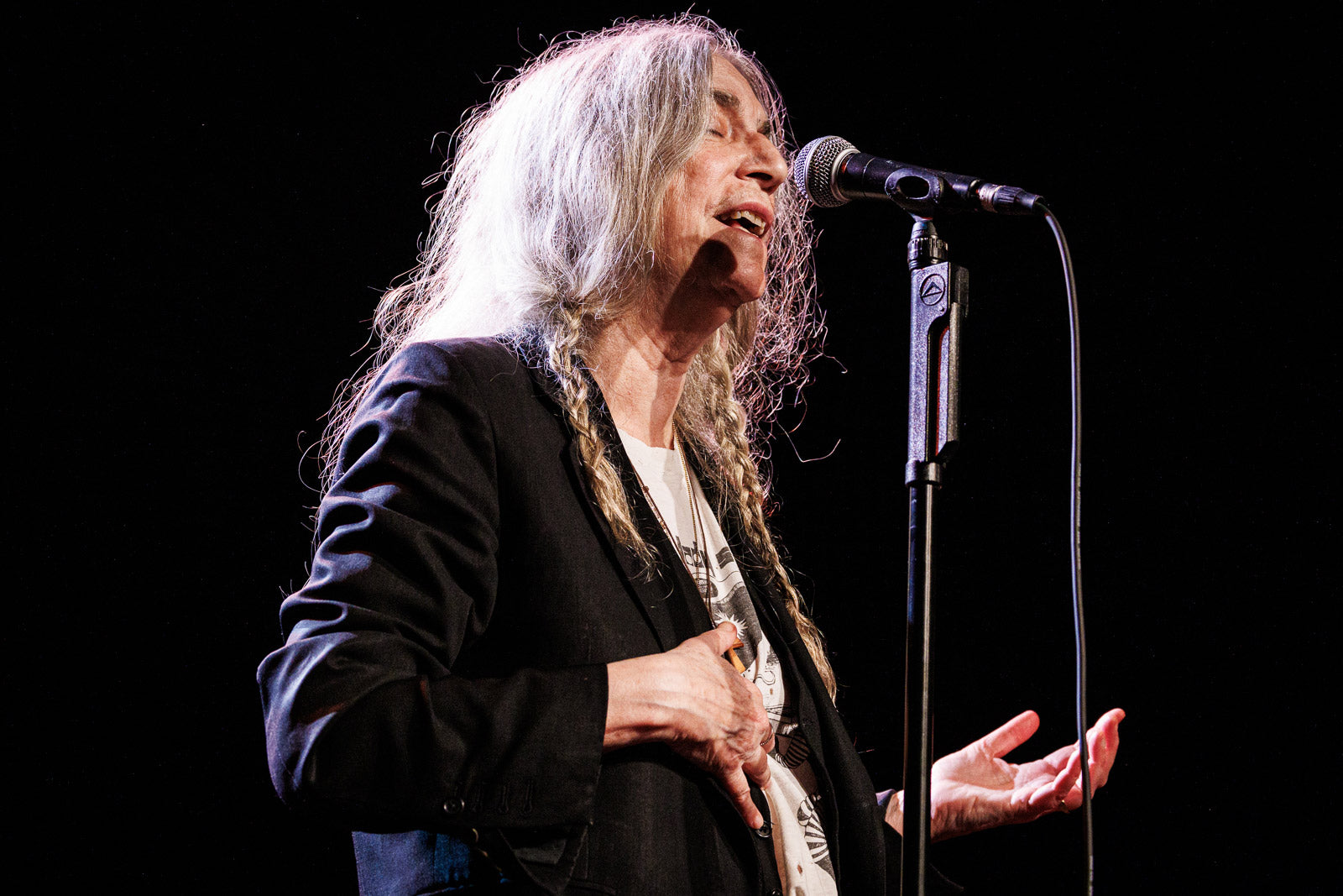 Watch Patti Smith cover Lana Del Rey’s “Summertime Sadness” in Dublin