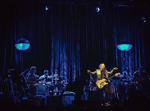 Paul Simon @ Forest Hills Stadium (night 1 pics, videos, setlist)
