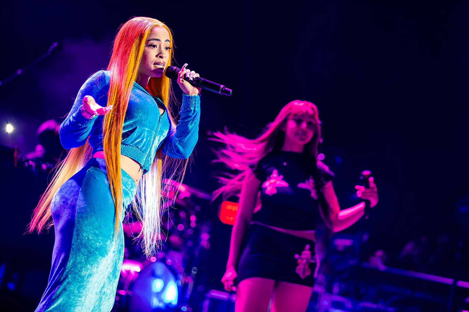 PinkPantheress brought out Ice Spice & Kelela at night 2 of Brooklyn Paramount run (pics, video, setlist)