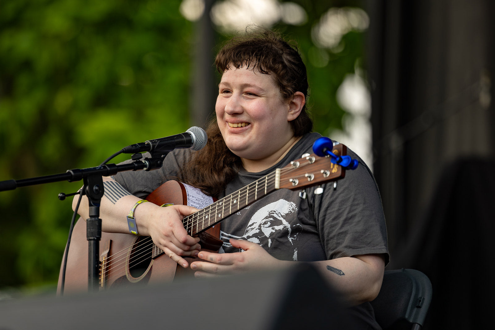 Joanna Sternberg announces NYC holiday show with TBA guests