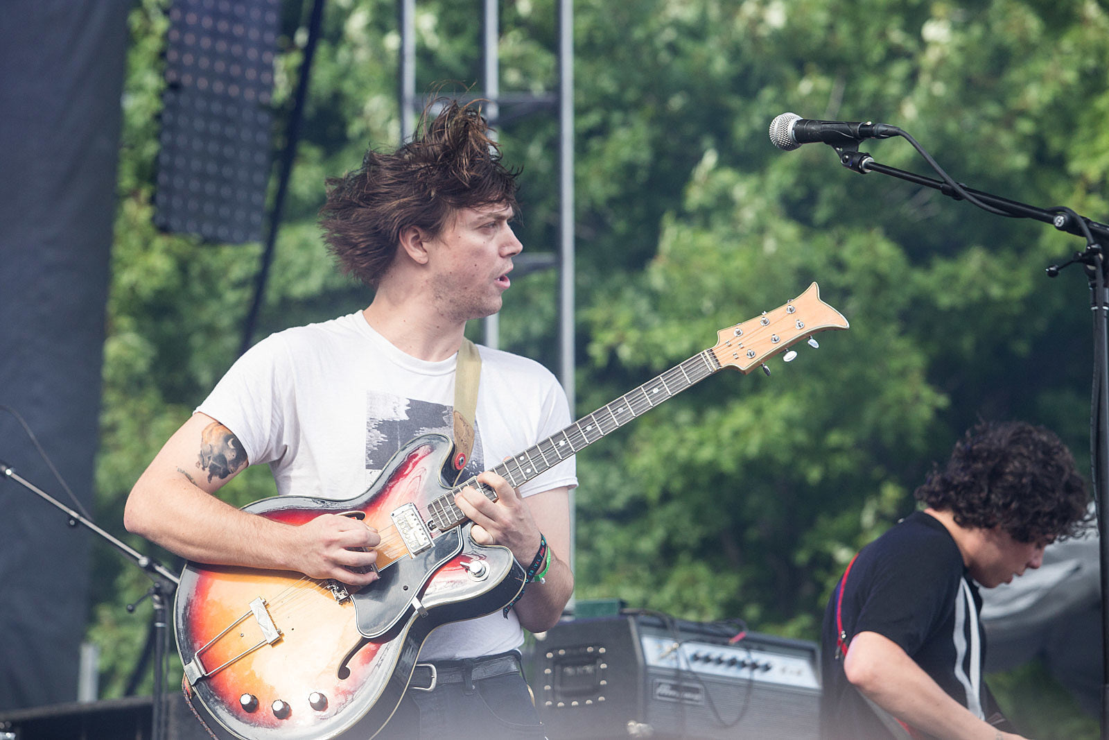 Twin Peaks share “Holding Roses” animated video, touring this fall