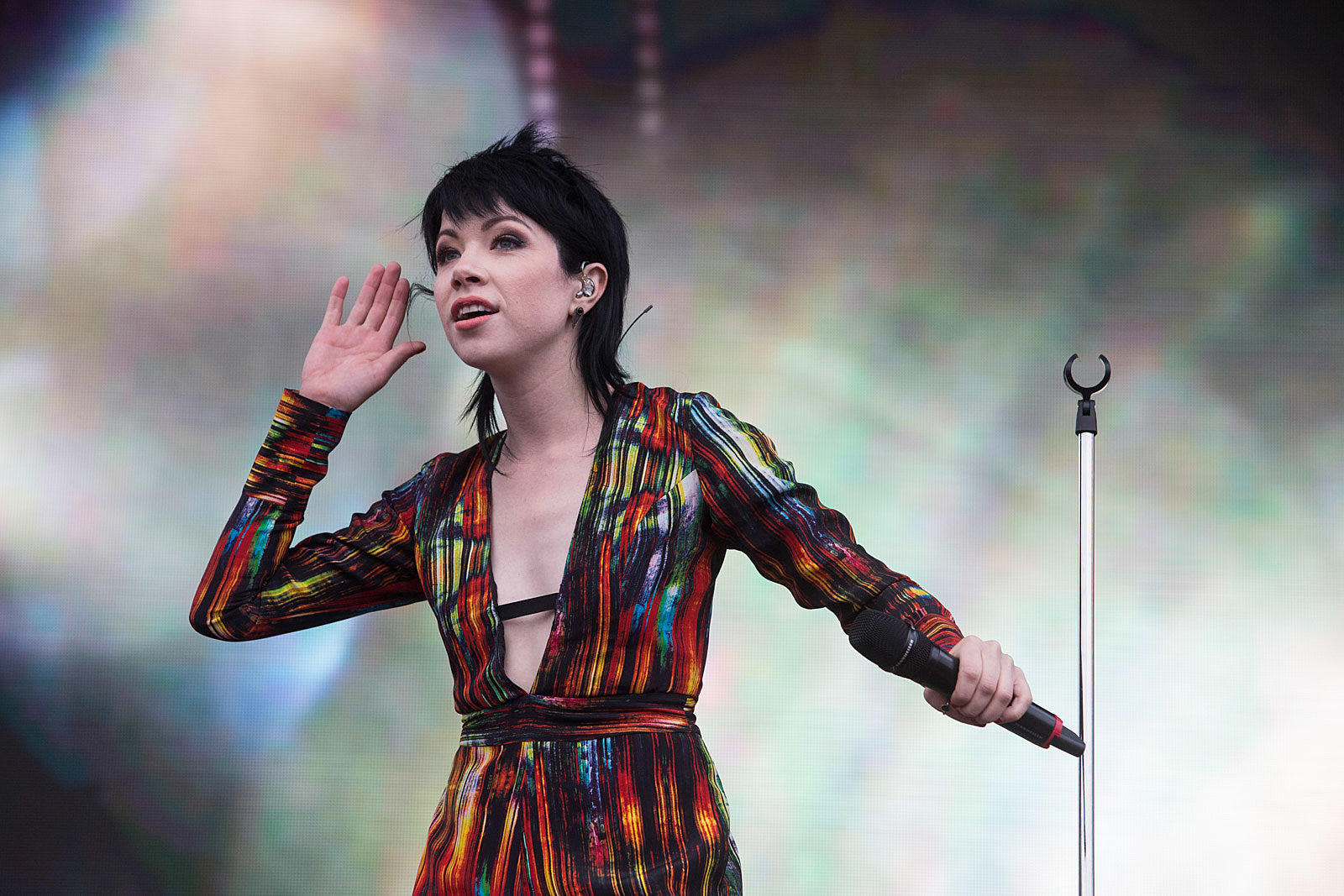 Carly Rae Jepsen, Charli XCX, Lauren Mayberry, Lena Dunham, Mike Birbiglia and more playing LGBT benefit show