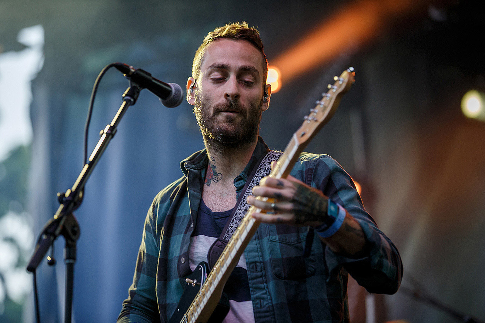 rejoice, American Football have made a “Stay Home” playlist