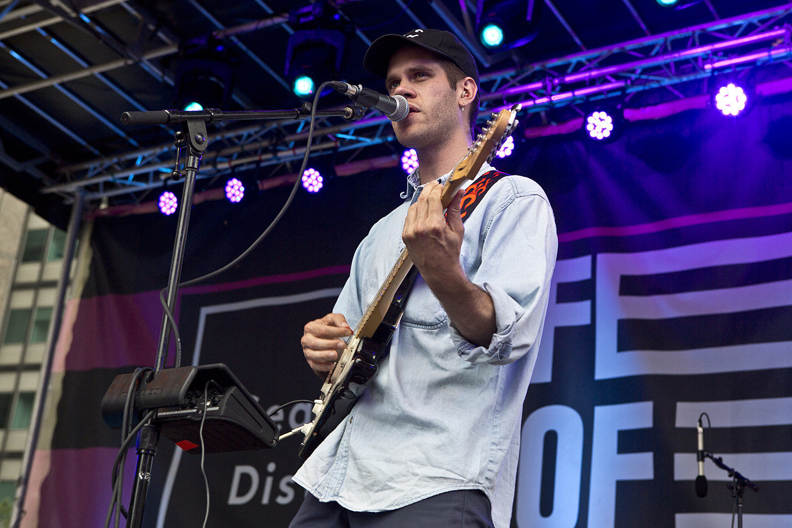 Porches playing Brooklyn after tour with Japanese Breakfast