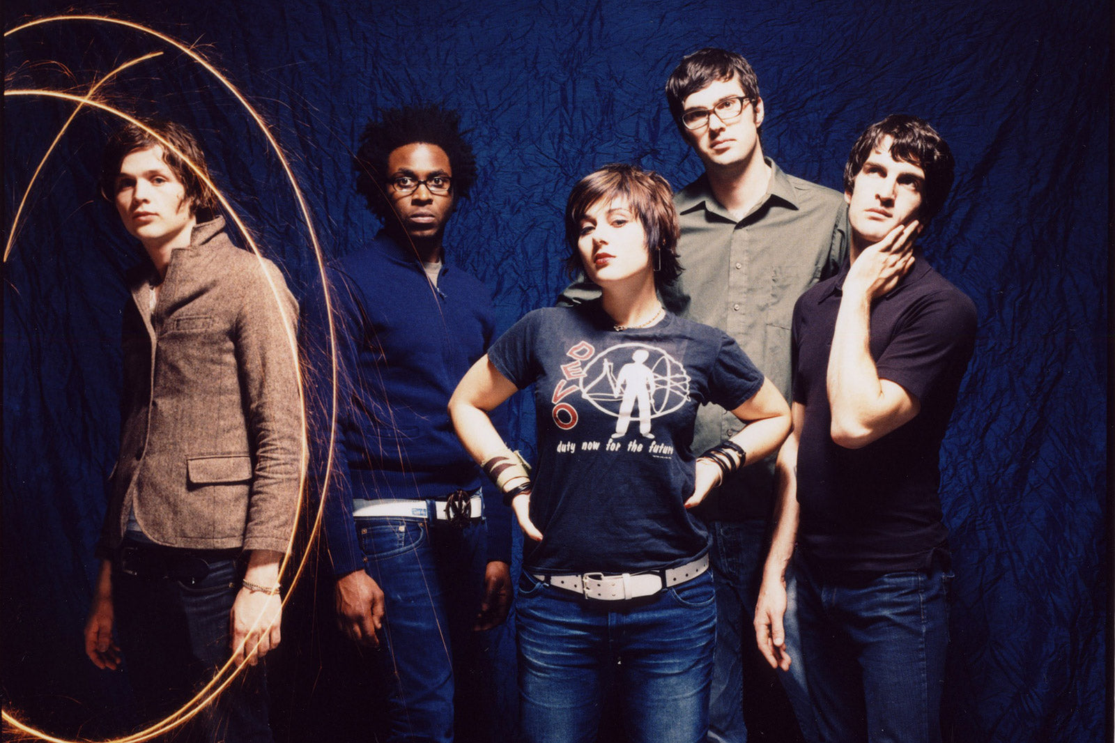 Pretty Girls Make Graves announce first show in 17 years