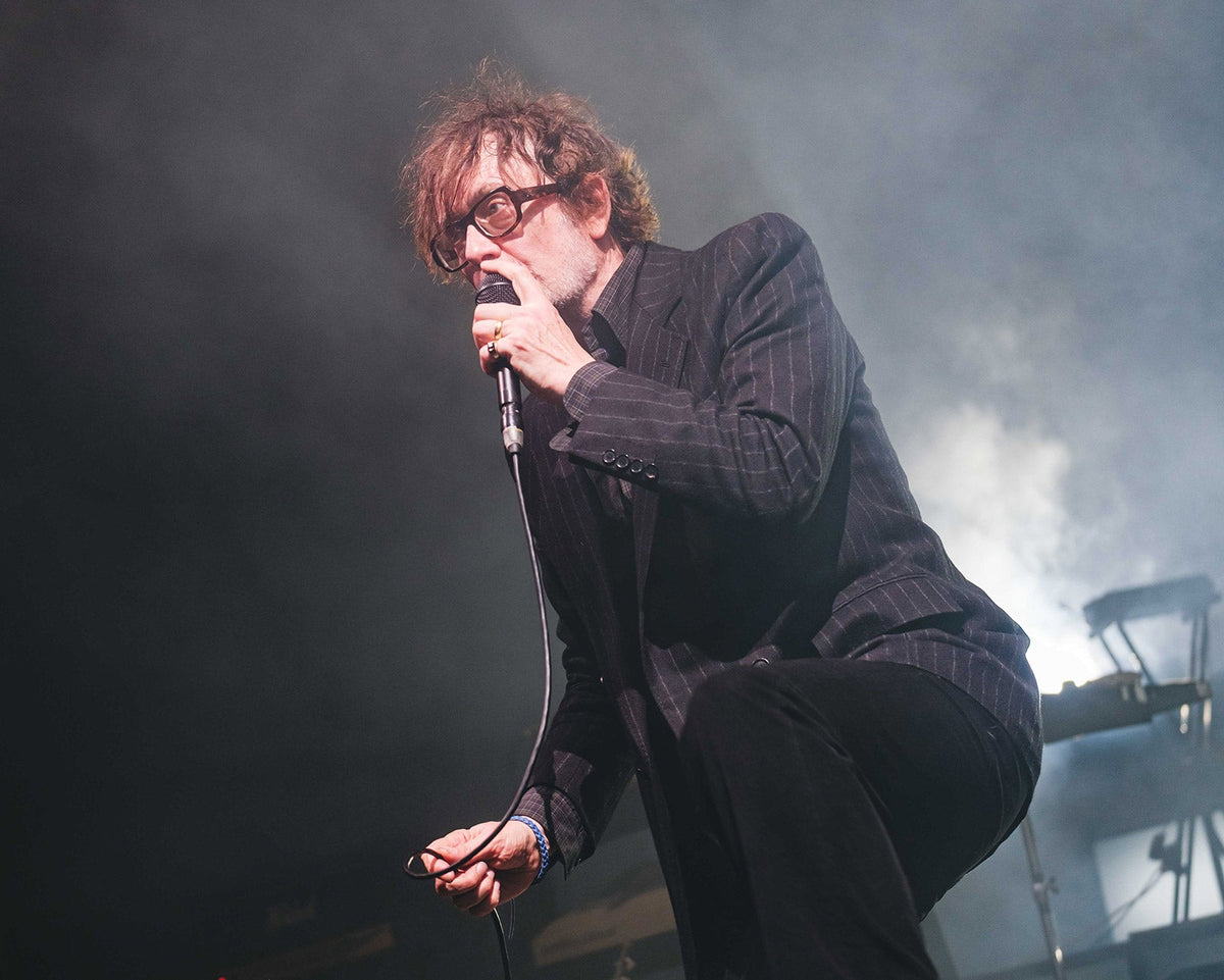Listen: Pulp cover Johnny Cash’s “The Man Comes Around”