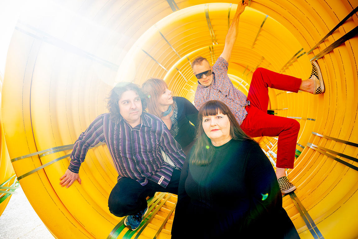 Tour news: Sleater-Kinney, Porches, Thievery Corporation, Barry Manilow, Pylon Reenactment Society, more