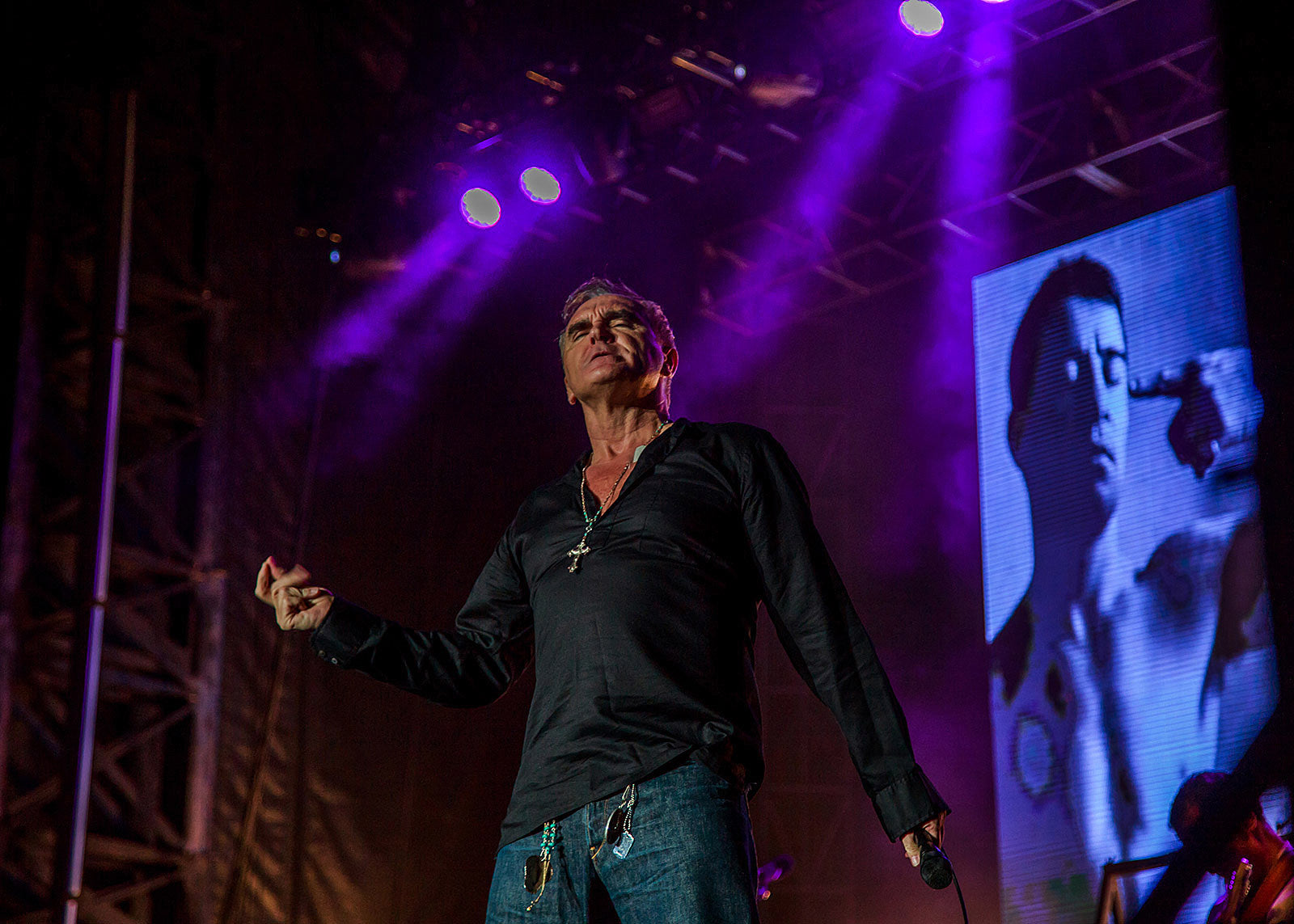 Riot Fest Chicago 2016 – Saturday pics & review (Morrissey, Death Cab, Brand New, Fucked Up, Hives & more)