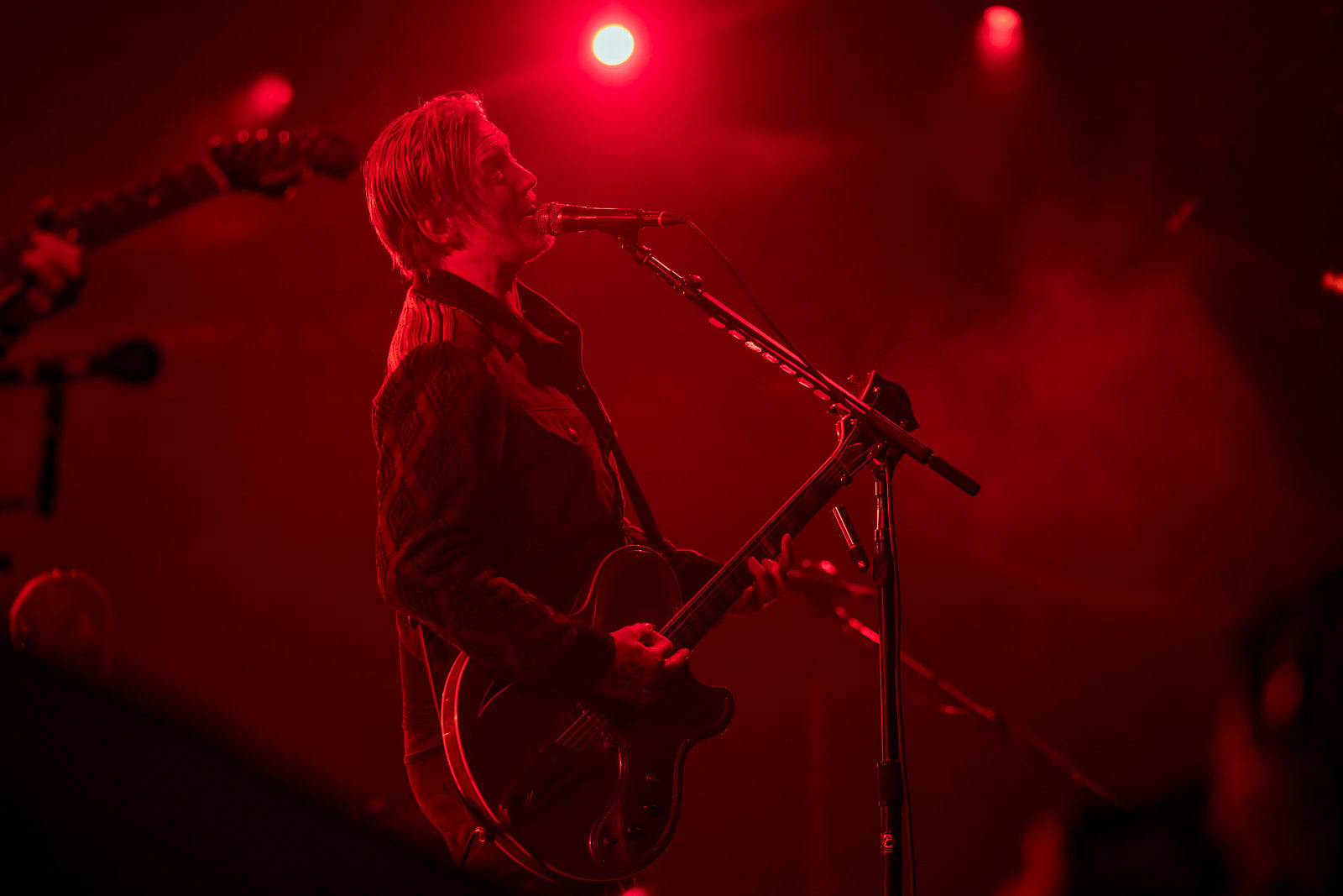 Queens of the Stone Age cancel remainder of 2024 tour while Josh Homme receives “essential medical care”