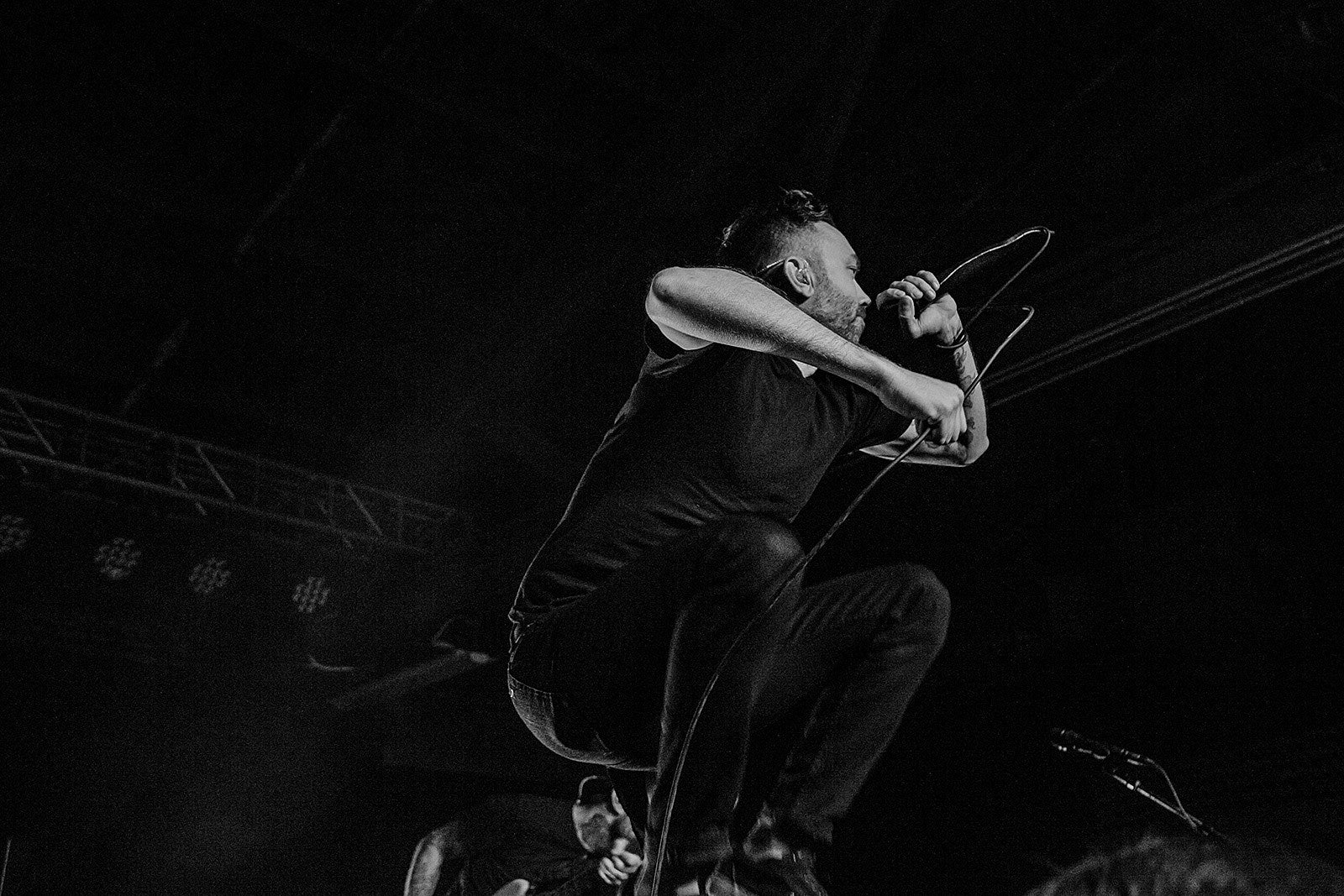 Q&A w/ Rise Against on first song in 3 years, punk protest music, pandemic life & more