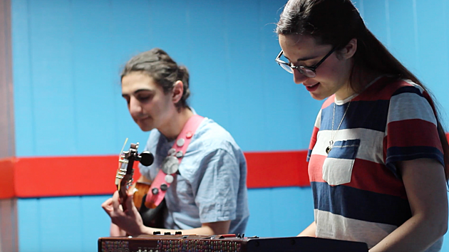ROMP – “Come Undone” (a BrooklynVegan Acoustic Session)