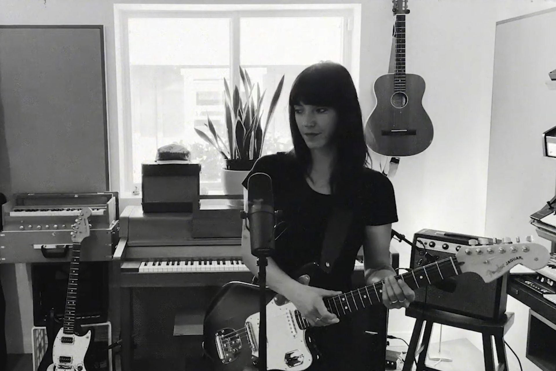 Sharon Van Etten covered Nine Inch Nails’ “Hurt” (watch)