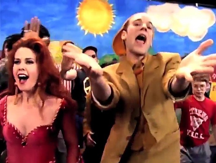 R.E.M. & Kate Pierson reflect on 30 years of ‘Out of Time’