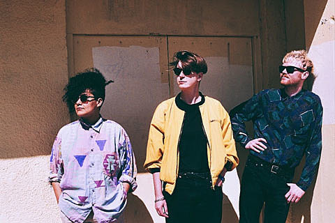 Shopping share “Straight Lines” video, add more CMJ shows